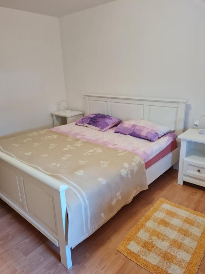 Brkac Apartment Bataja מראה חיצוני תמונה