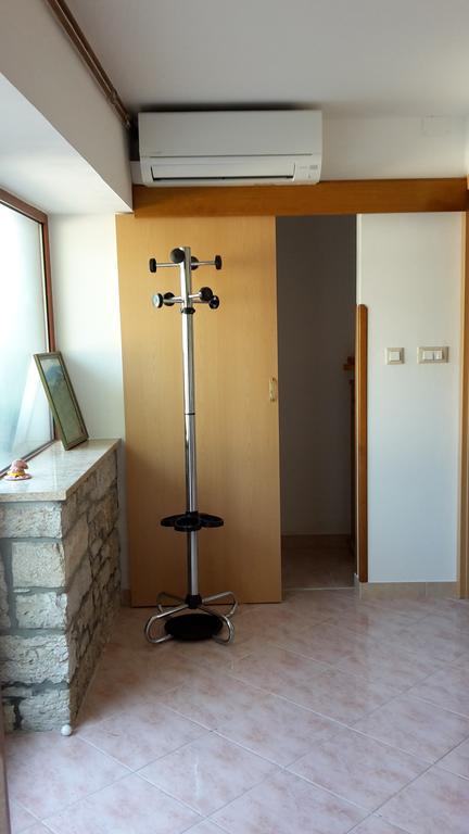 Brkac Apartment Bataja מראה חיצוני תמונה